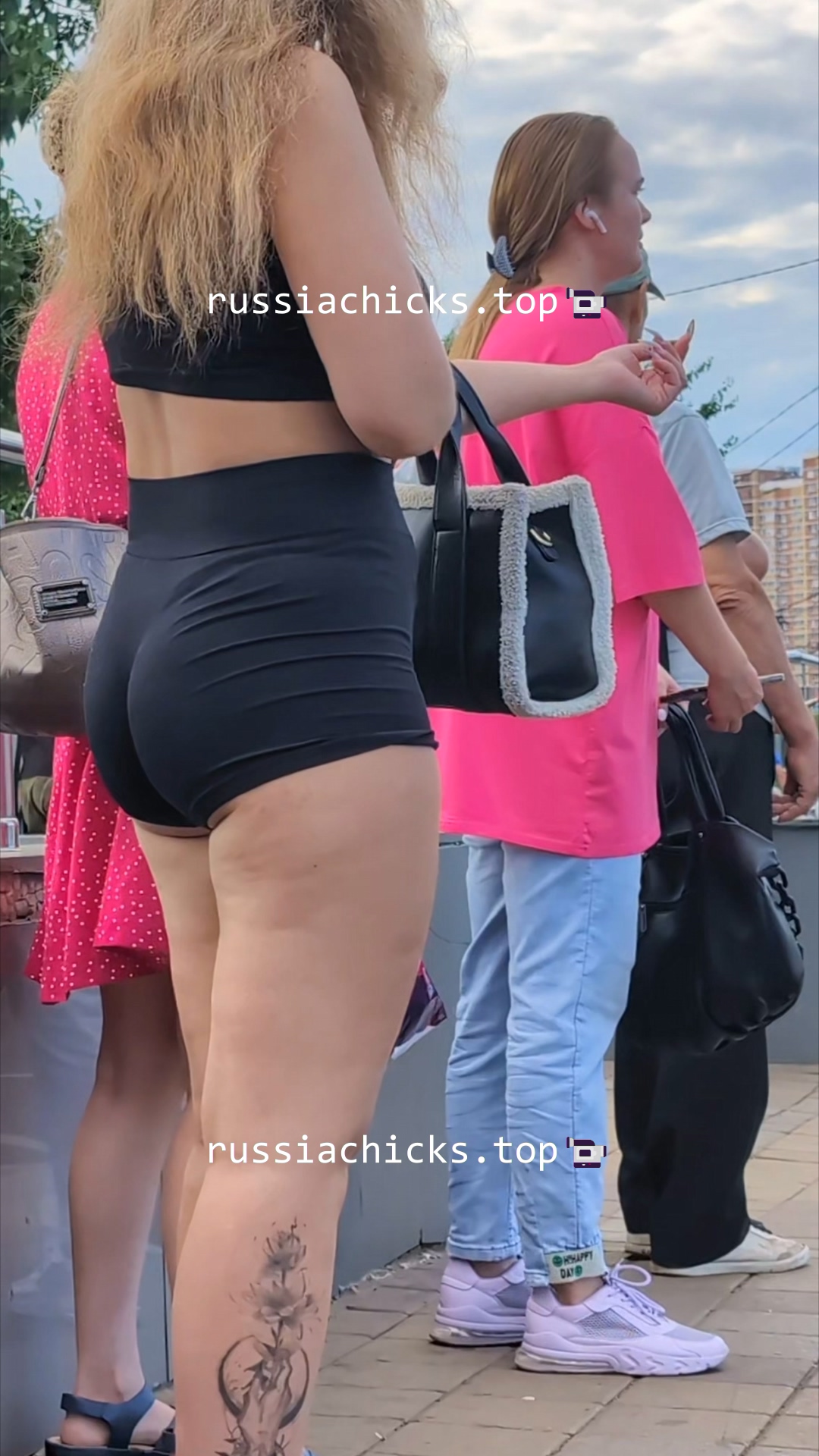 ass sweet baby in sexy shorts