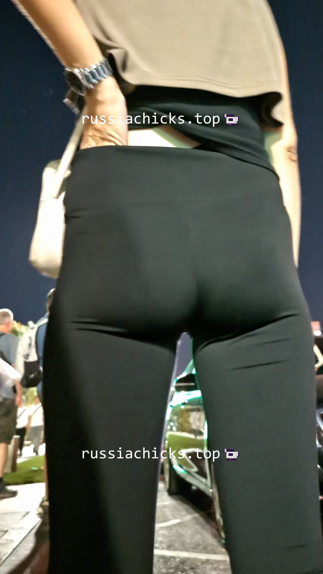 girl in leggings touches himself