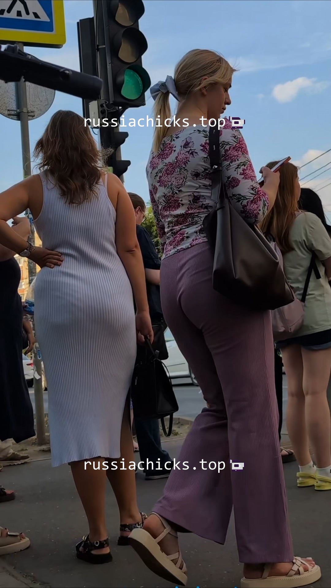 mmm what at ass in nice pants