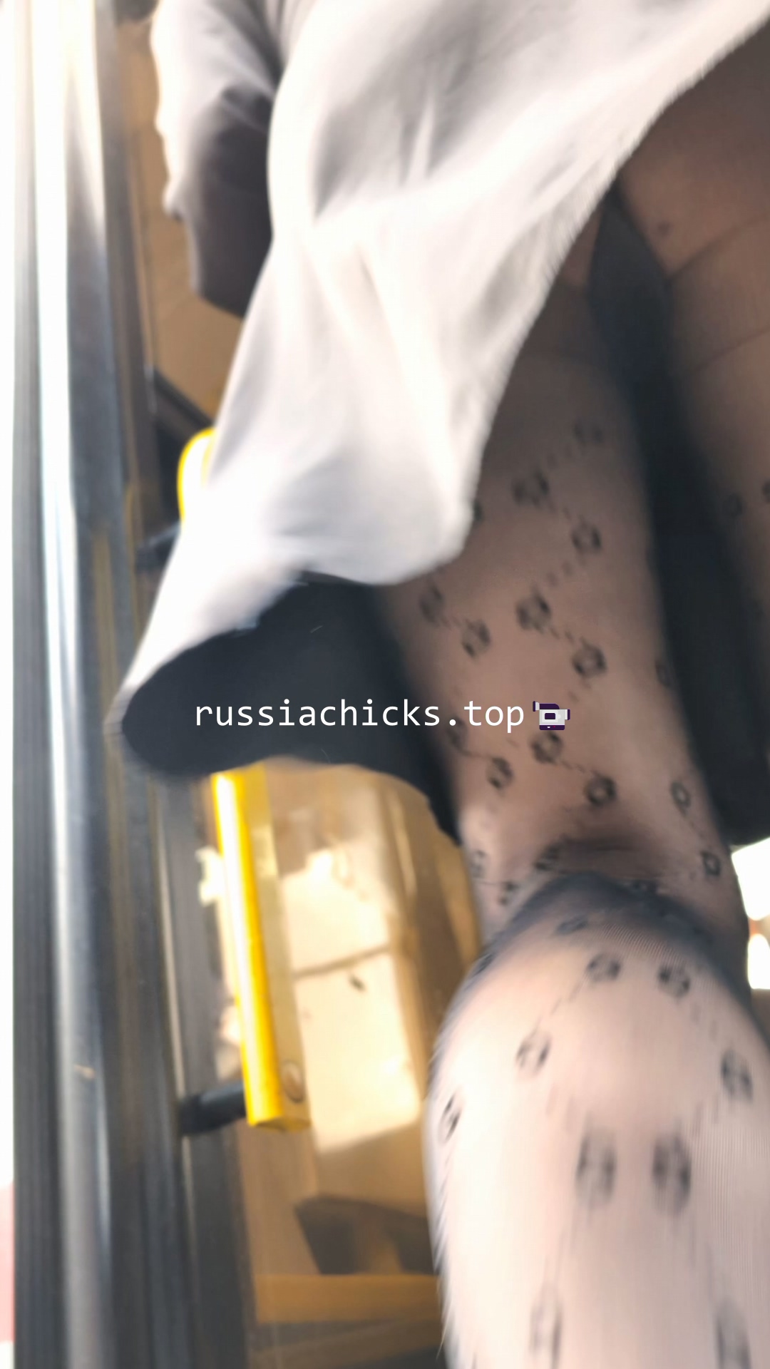 upskirt at woman sweet pantyhose